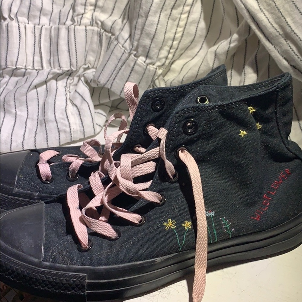 Custom black converse